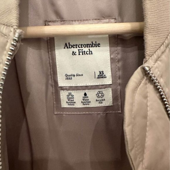 Abercrombie Bomber Jacket Champagne Size Xs - Picture 2 of 4